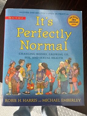 It's Perfectly Normal by Robie H. Harris - Blue Illustrated Cover